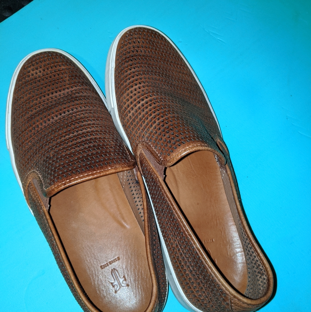 Men's Frye slip on size 10 1/2